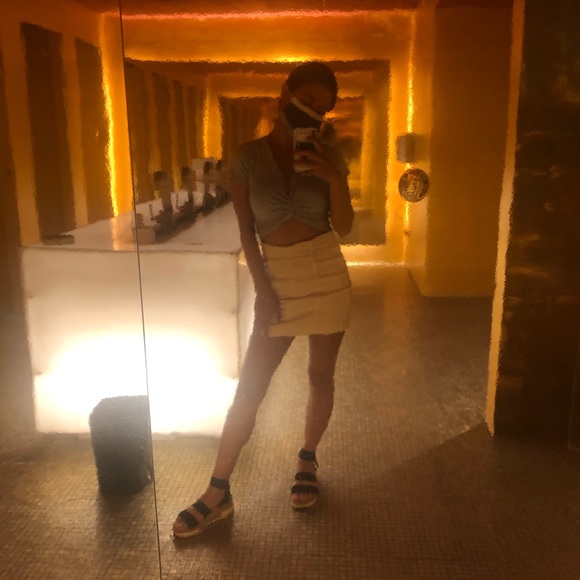 Meet your Posher, Vivien - Picture 1 of 1